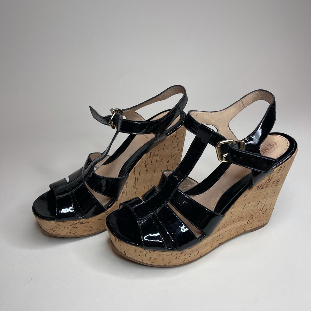 Fendi Wedges 🔥